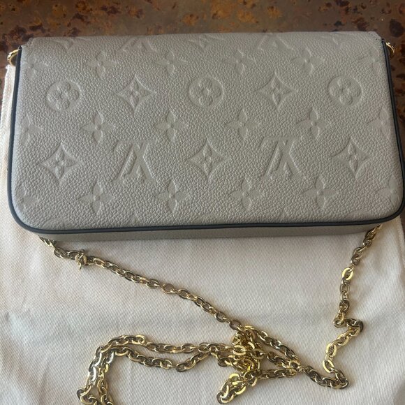 Louis Vuitton bag - Picture 10 of 13